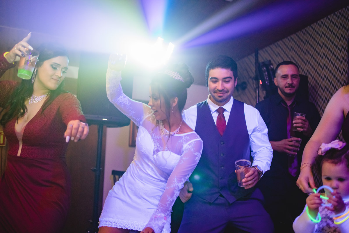 San Sebastian pelotas, fotos de casamento, fotos pré wedding, casamento pelotas, casamento capão do leão, casamento de dia, casamento no campo, ensaio de casal, casamento, recepção, festa, vestido de noiva, fotografo pelotas, casamento noite, decoração,