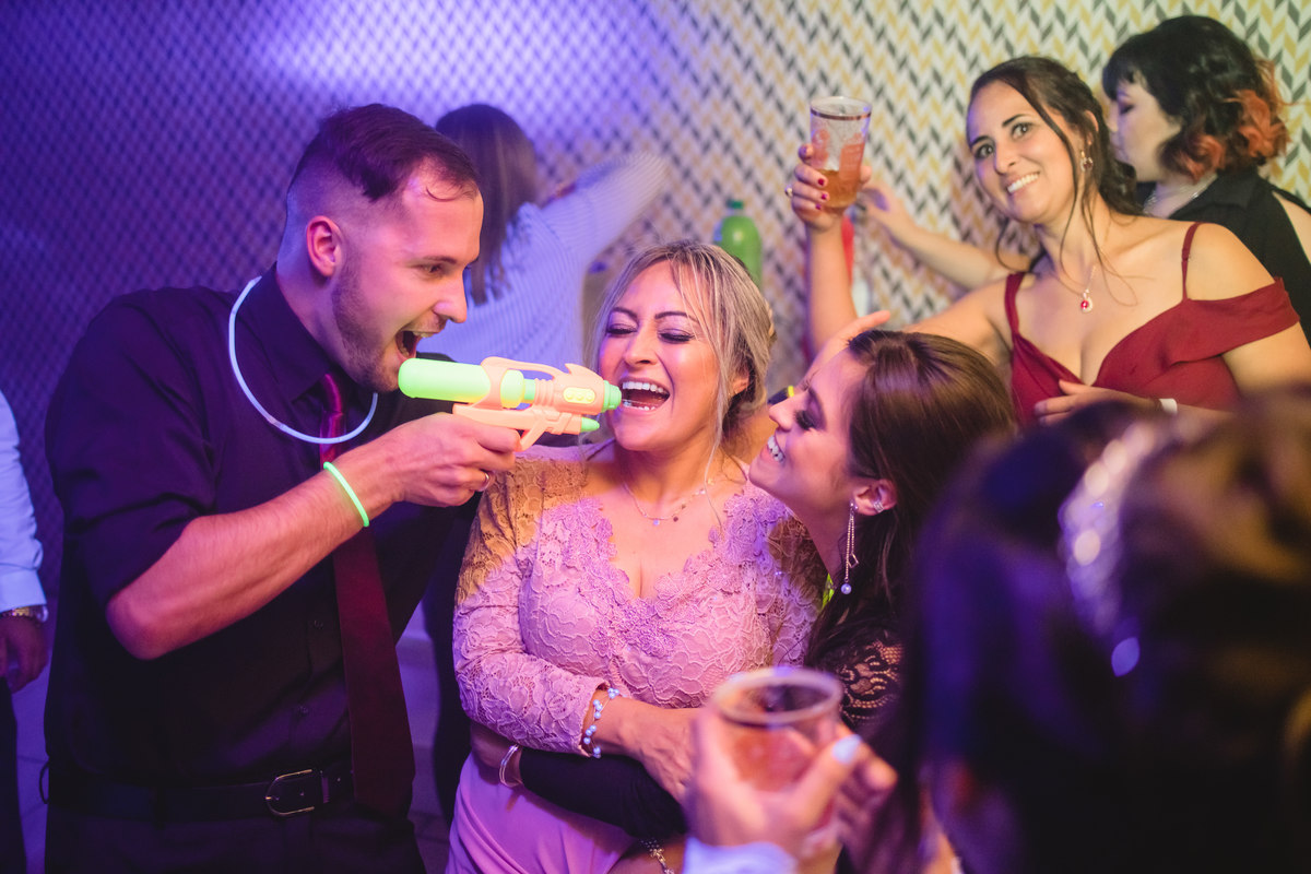 San Sebastian pelotas, fotos de casamento, fotos pré wedding, casamento pelotas, casamento capão do leão, casamento de dia, casamento no campo, ensaio de casal, casamento, recepção, festa, vestido de noiva, fotografo pelotas, casamento noite, decoração,