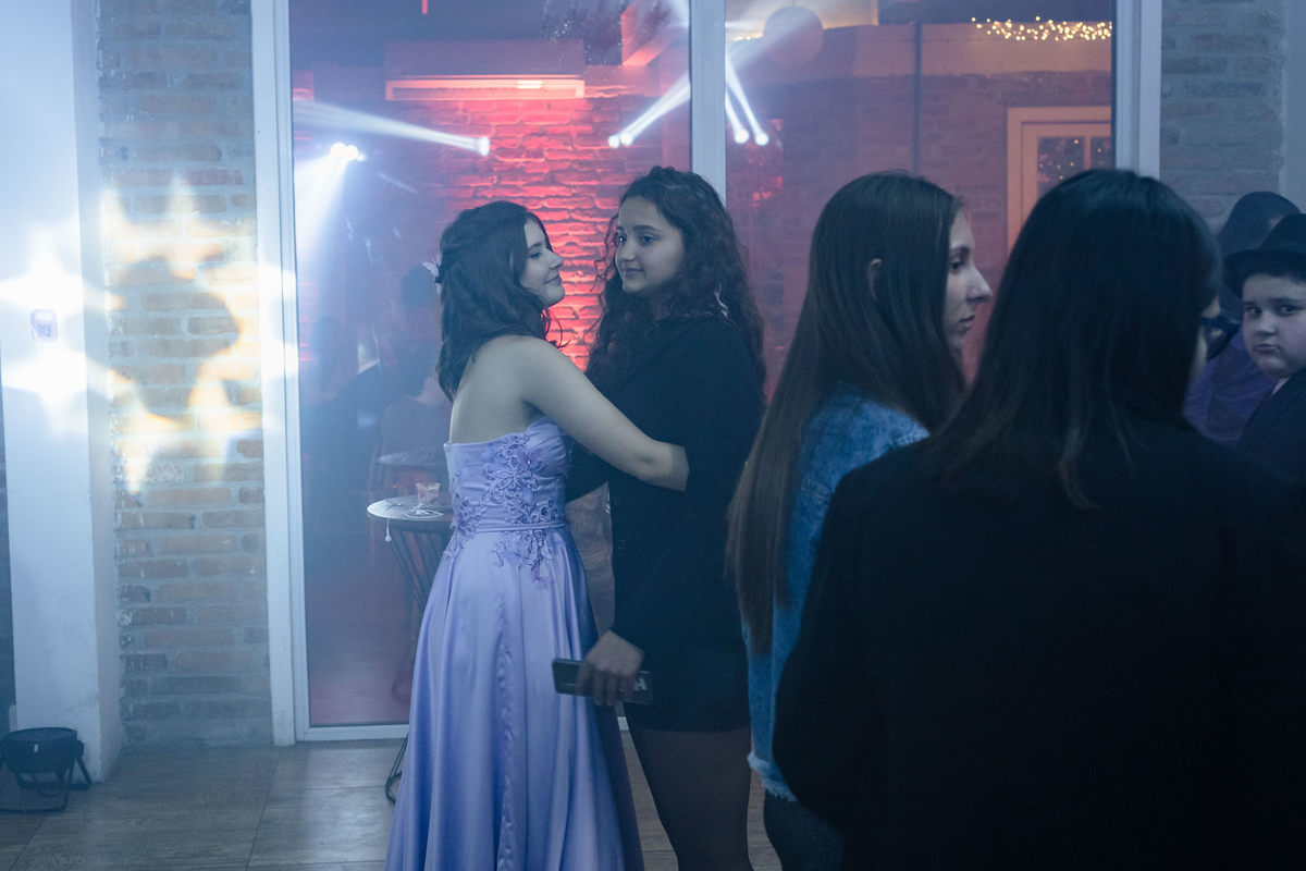 fotografo pelotas, fabiano rosa, ensaio 15 anos, xv anos, ensaio, baile 15 anos, moda, vestido 15 anos, foto 15 anos, cavalo, amazona, atleta, pelotas, debutante, festa, evento, make, maquiagem, 15 anos pelotas, satolep, quinta dom manuel, salão eventos