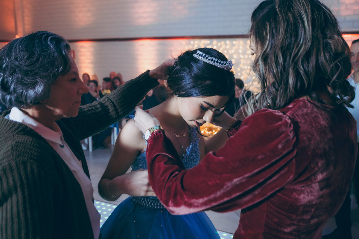 fotografo pelotas, fabiano rosa, ensaio 15 anos, xv anos, ensaio, baile 15 anos, moda, vestido 15 anos, foto 15 anos, festa de 15 anos, pelotas, debutante, festa, evento, make, maquiagem, 15 anos, satolep, salão eventos, salão, CTMR, manoela