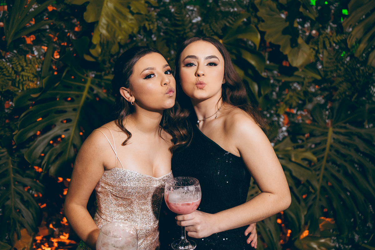 fotografo pelotas, fabiano rosa, ensaio 15 anos, xv anos, ensaio, baile 15 anos, moda, vestido 15 anos, foto 15 anos, festa de 15 anos, pelotas, debutante, festa, evento, make, maquiagem, 15 anos, satolep, salão eventos, salão, Sant Helena Eventos, foto