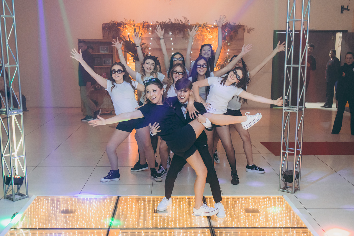 fotografo pelotas, fabiano rosa, ensaio 15 anos, xv anos, ensaio, baile 15 anos, moda, vestido 15 anos, foto 15 anos, festa de 15 anos, pelotas, debutante, festa, evento, make, maquiagem, 15 anos, satolep, salão eventos, salão, Sant Helena Eventos, foto