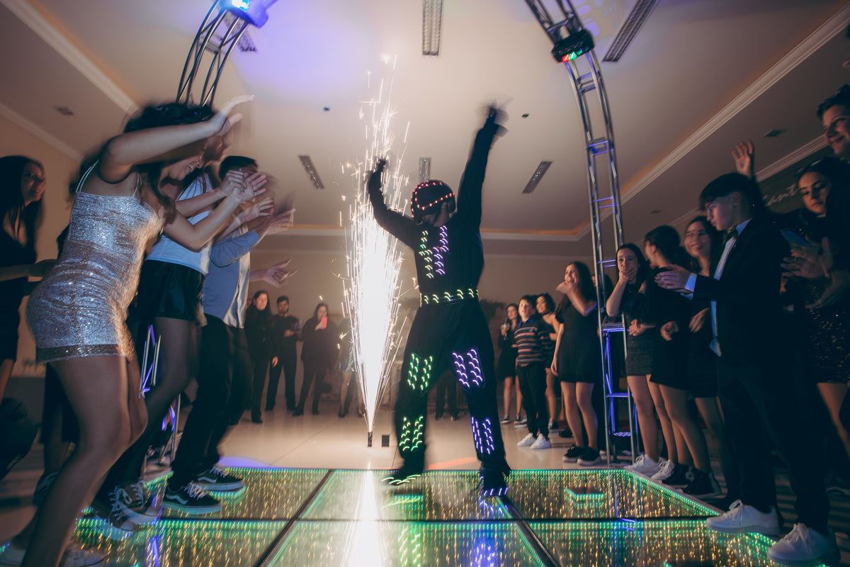 fotografo pelotas, fabiano rosa, ensaio 15 anos, xv anos, ensaio, baile 15 anos, moda, vestido 15 anos, foto 15 anos, festa de 15 anos, pelotas, debutante, festa, evento, make, maquiagem, 15 anos, satolep, salão eventos, salão, Sant Helena Eventos, foto