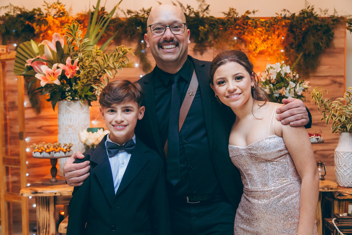 fotografo pelotas, fabiano rosa, ensaio 15 anos, xv anos, ensaio, baile 15 anos, moda, vestido 15 anos, foto 15 anos, festa de 15 anos, pelotas, debutante, festa, evento, make, maquiagem, 15 anos, satolep, salão eventos, salão, Sant Helena Eventos, foto