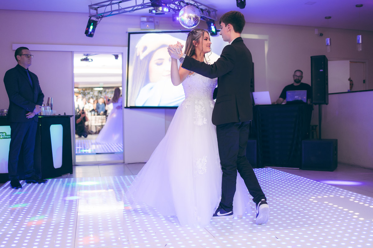 fotografo pelotas, fabiano rosa, ensaio 15 anos, xv anos, ensaio, baile 15 anos, moda, vestido 15 anos, foto 15 anos, festa de 15 anos, pelotas, debutante, festa, evento, make, maquiagem, 15 anos, satolep, salão eventos, salão, las palmas, make 15 anos