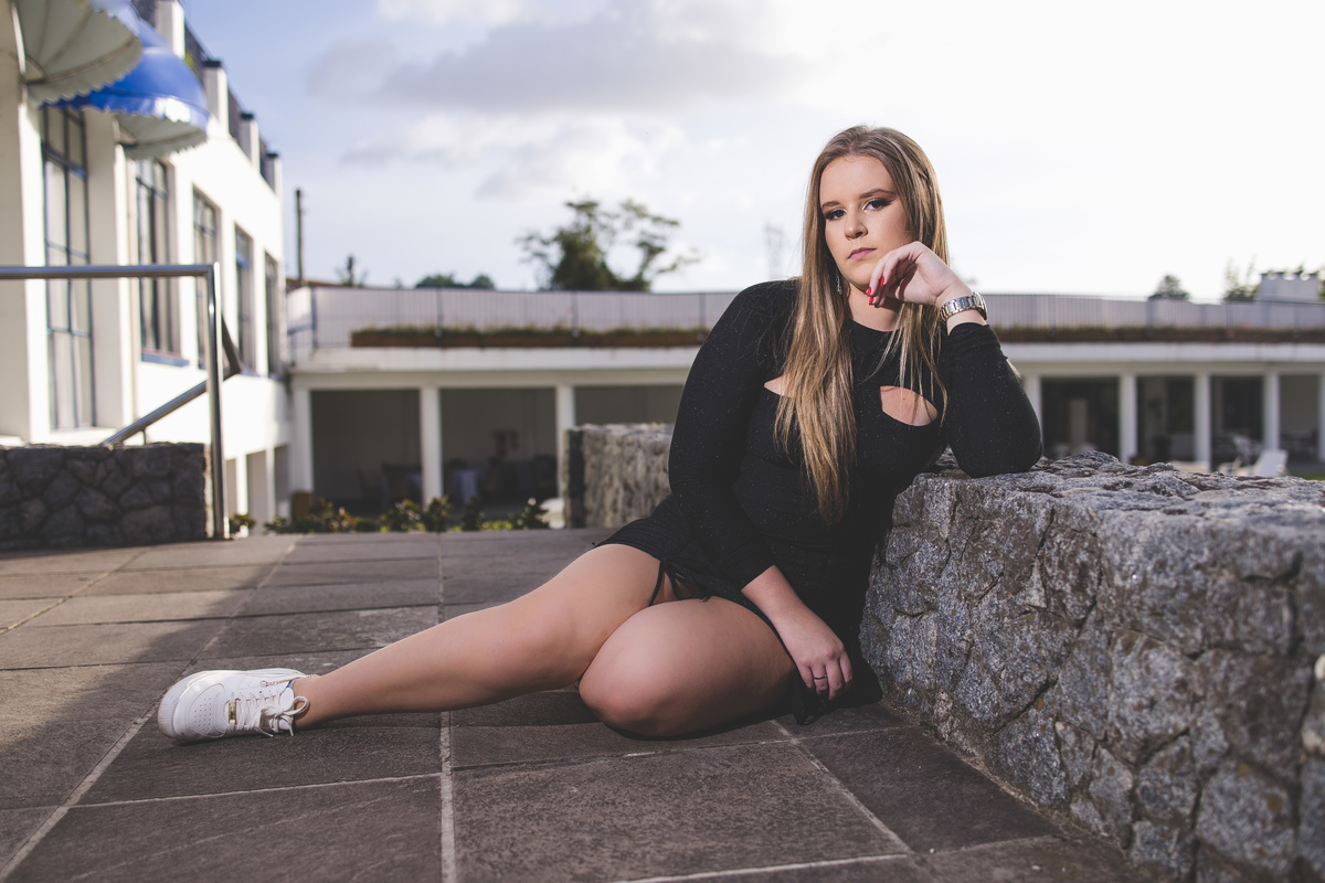 fotografo pelotas, fabiano rosa, ensaio  15 anos, xv anos, dunas club, estúdio fotografico, moda, vestido 15 anos, festa 15 , ensaio street, blogueira, blog, influencer, debutante, festa, evento, make, maquiagem, festa, xv anos pelotas, satolep, piscina