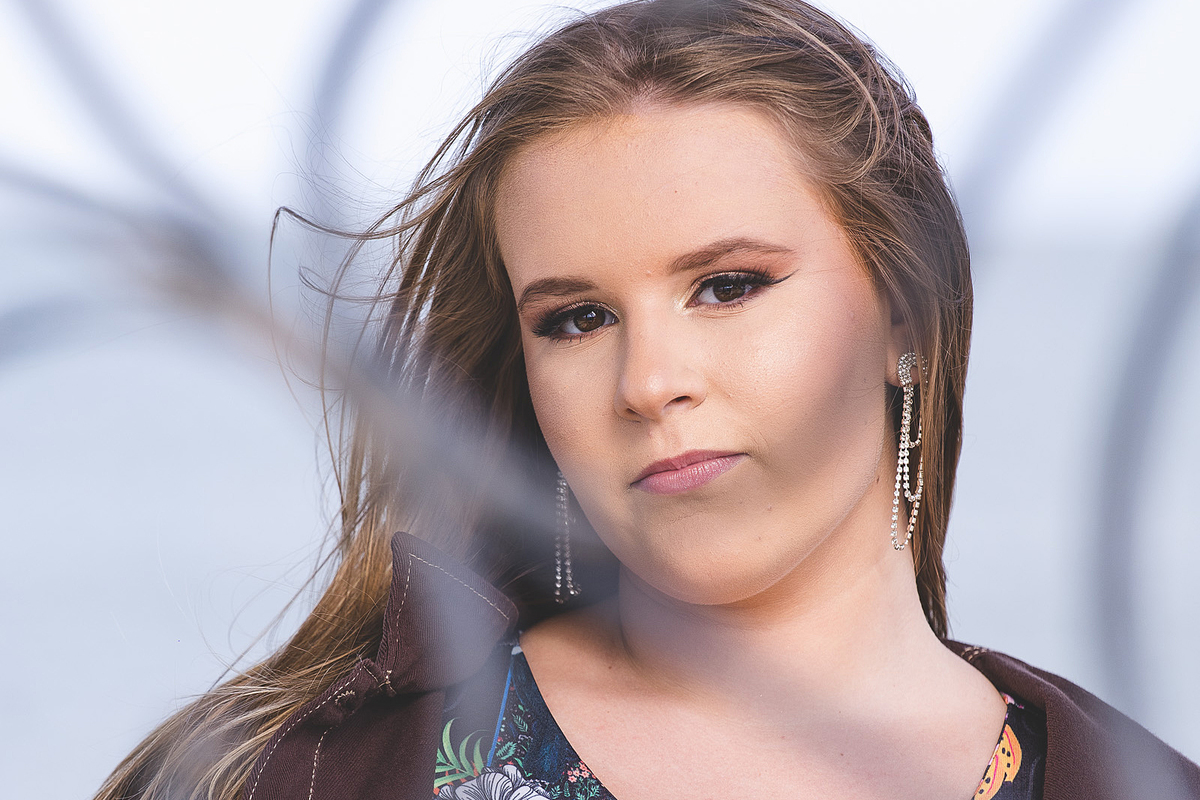 fotografo pelotas, fabiano rosa, ensaio  15 anos, xv anos, dunas club, estúdio fotografico, moda, vestido 15 anos, festa 15 , ensaio street, blogueira, blog, influencer, debutante, festa, evento, make, maquiagem, festa, xv anos pelotas, satolep, piscina