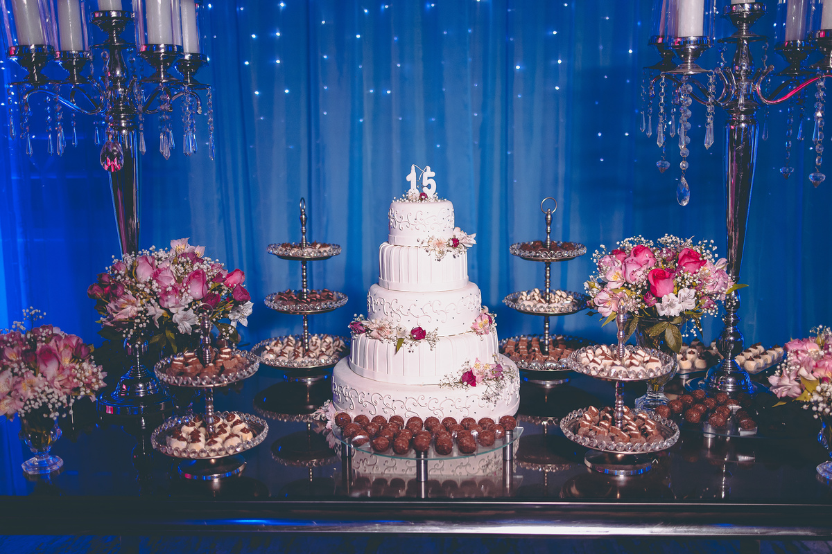 fotografo pelotas, fabiano rosa, ensaio  15 anos, xv anos, dunas clube, estúdio fotografico, moda, vestido 15 anos, festa 15 , ensaio street, blogueira,, influencer, debutante, festa, evento, make, maquiagem, festa, xv anos pelotas, satolep, vestido azul
