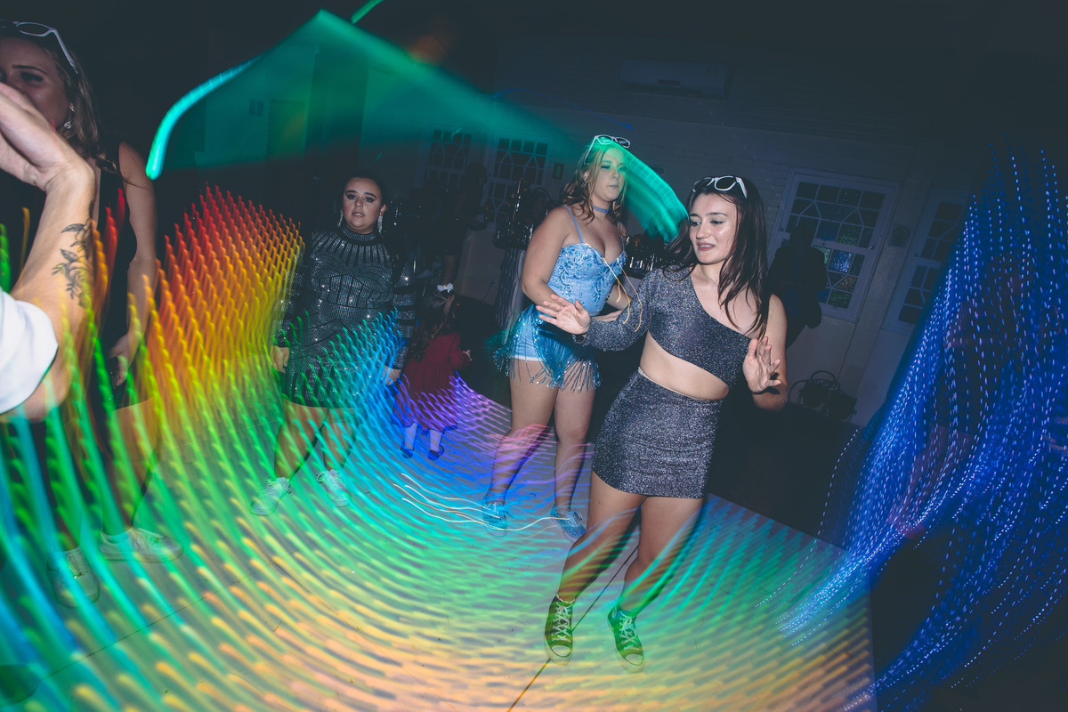 fotografo pelotas, fabiano rosa, ensaio  15 anos, xv anos, dunas clube, estúdio fotografico, moda, vestido 15 anos, festa 15 , ensaio street, blogueira,, influencer, debutante, festa, evento, make, maquiagem, festa, xv anos pelotas, satolep, vestido azul
