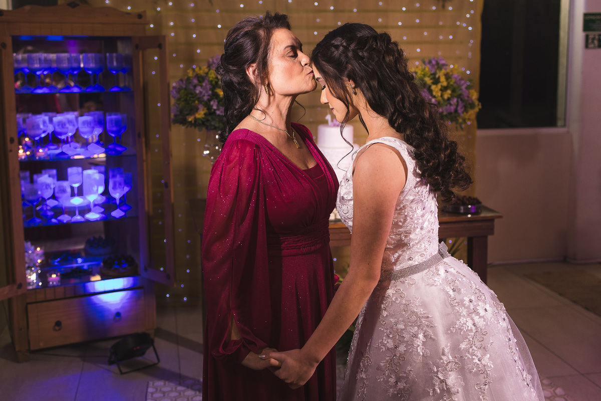 fotografo pelotas, fabiano rosa, ensaio  15 anos, xv anos, las Palmas, estúdio fotografico, moda, vestido 15 anos, festa 15 , ensaio street, blogueira,, influencer, debutante, festa, evento, make, maquiagem, festa, xv anos pelotas, satolep, vestido branco