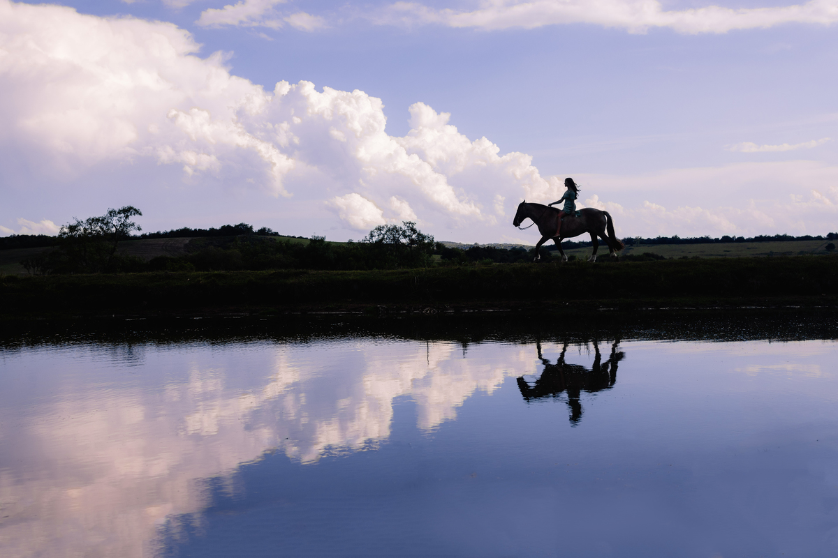 fotografo pelotas, fabiano rosa, ensaio  15 anos, xv anos, charqueadas, estúdio fotografico, moda, vestido 15 anos, festa 15 , ensaio street, blogueira, blog, influencer, modelo , debutante, festa, cavalos, make, maquiagem festa, xv anos pelotas, canguçu
