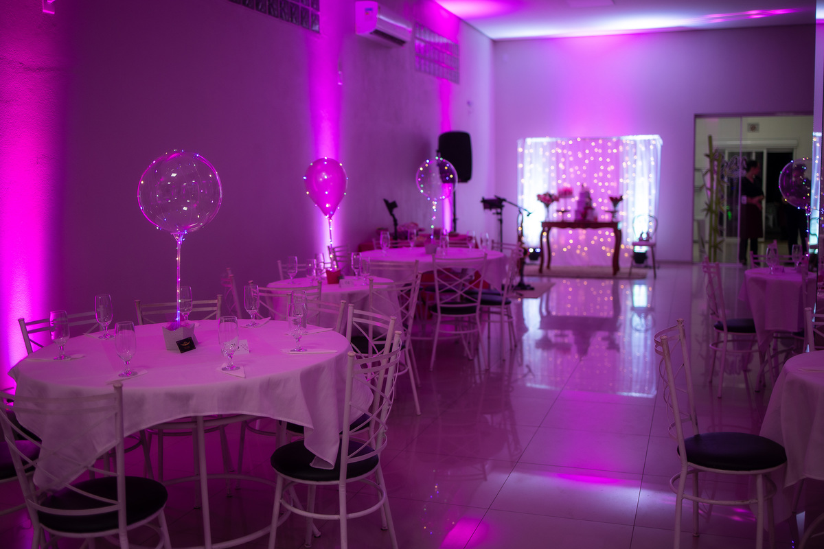 fotografo pelotas, fabiano rosa, festa  15 anos, xv anos, Salão Bamboo, estúdio fotografico, moda, vestido 15 anos, festa 15 , influencer, debutante, festa, evento, make, maquiagem, xv anos pelotas, making , vestido rosa, bordo, decoração 15 anos, pista