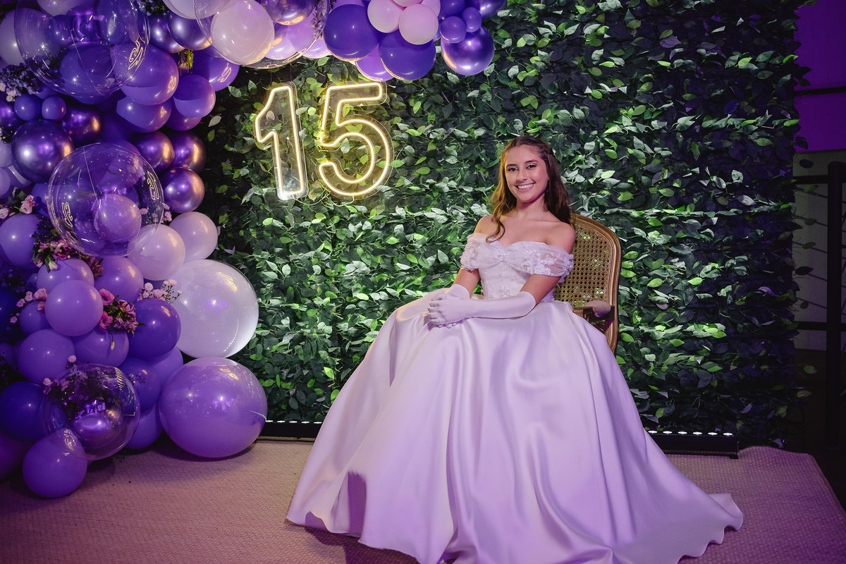 fotografo pelotas, fabiano rosa, ensaio  15 anos, xv anos, Parque Tênis Clube, estúdio fotografico, moda, vestido 15 anos, festa 15 ,decoração, influencer, debutante, festa luxo, evento, make, maquiagem, festa, xv anos pelotas, making , vestido branco