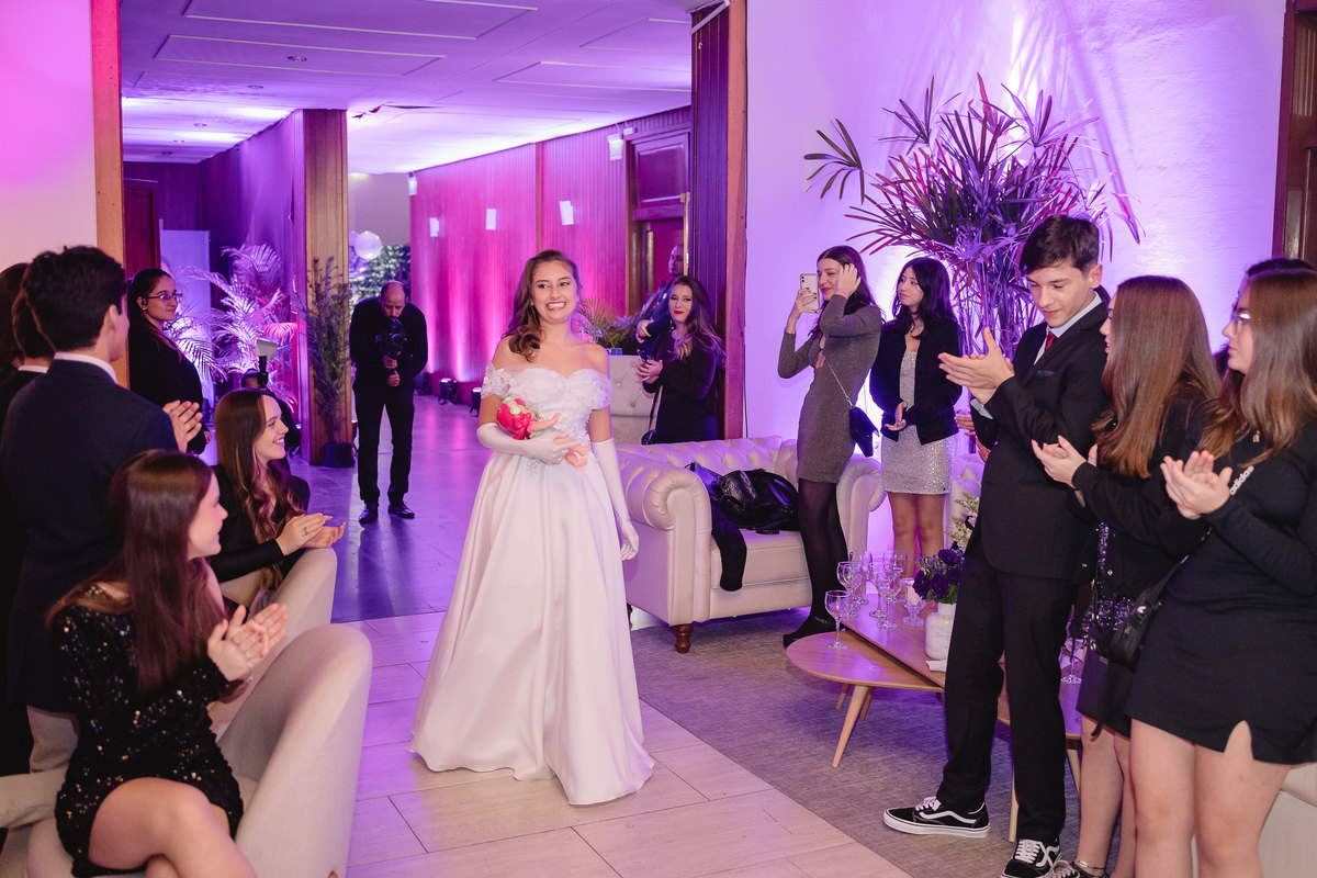 fotografo pelotas, fabiano rosa, ensaio  15 anos, xv anos, Parque Tênis Clube, estúdio fotografico, moda, vestido 15 anos, festa 15 ,decoração, influencer, debutante, festa luxo, evento, make, maquiagem, festa, xv anos pelotas, making , vestido branco