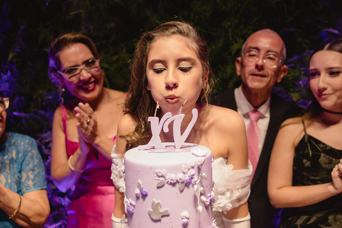 fotografo pelotas, fabiano rosa, ensaio  15 anos, xv anos, Parque Tênis Clube, estúdio fotografico, moda, vestido 15 anos, festa 15 ,decoração, influencer, debutante, festa luxo, evento, make, maquiagem, festa, xv anos pelotas, making , vestido branco