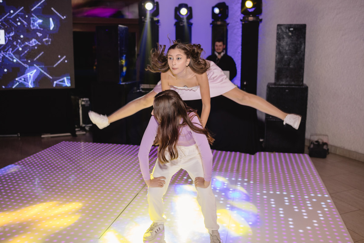 fotografo pelotas, fabiano rosa, ensaio  15 anos, xv anos, Parque Tênis Clube, estúdio fotografico, moda, vestido 15 anos, festa 15 ,decoração, influencer, debutante, festa luxo, evento, make, maquiagem, festa, xv anos pelotas, making , vestido branco