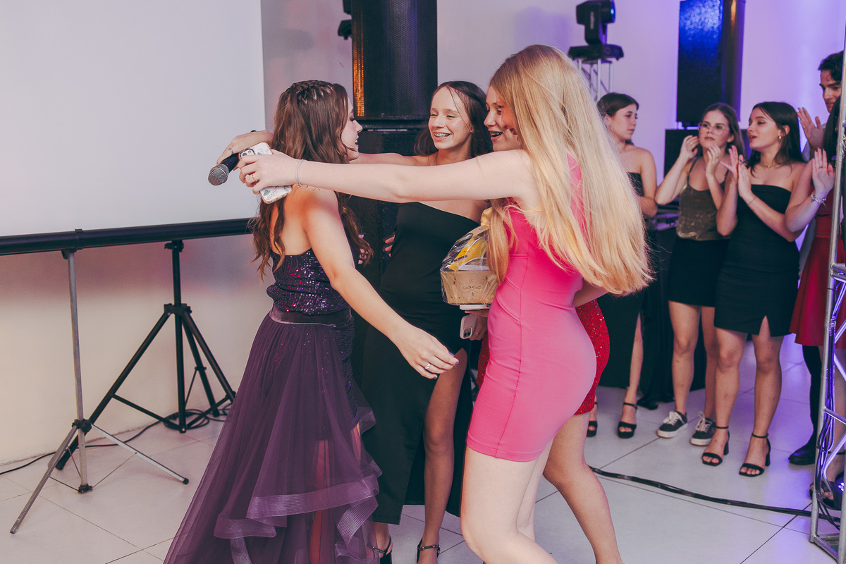 fotografo pelotas, fabiano rosa, festa  15 anos, xv anos, Sant Helena, estúdio fotografico, moda, vestido 15 anos, festa 15 , ensaio street, blogueira, debutante, festa, evento, make, maquiagem, festa, xv anos pelotas, making , vestido vinho, bordo