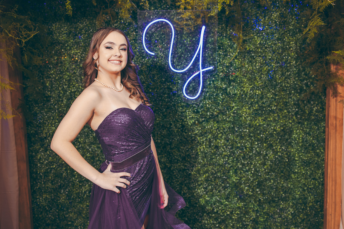 fotografo pelotas, fabiano rosa, festa  15 anos, xv anos, Sant Helena, estúdio fotografico, moda, vestido 15 anos, festa 15 , ensaio street, blogueira, debutante, festa, evento, make, maquiagem, festa, xv anos pelotas, making , vestido vinho, bordo