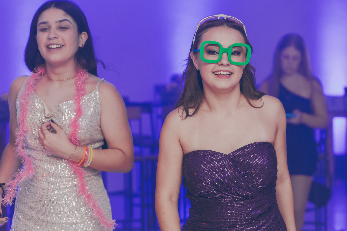 fotografo pelotas, fabiano rosa, festa  15 anos, xv anos, Sant Helena, estúdio fotografico, moda, vestido 15 anos, festa 15 , ensaio street, blogueira, debutante, festa, evento, make, maquiagem, festa, xv anos pelotas, making , vestido vinho, bordo