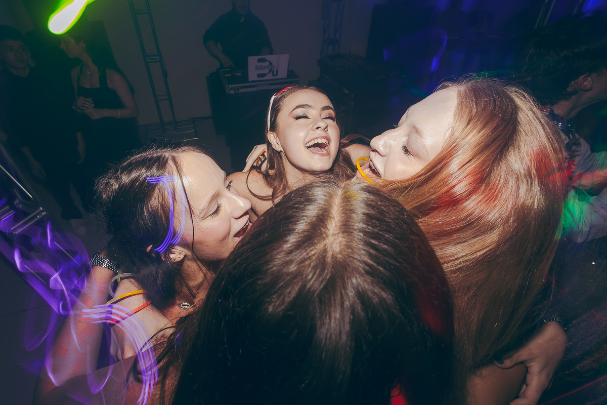 fotografo pelotas, fabiano rosa, festa  15 anos, xv anos, Sant Helena, estúdio fotografico, moda, vestido 15 anos, festa 15 , ensaio street, blogueira, debutante, festa, evento, make, maquiagem, festa, xv anos pelotas, making , vestido vinho, bordo