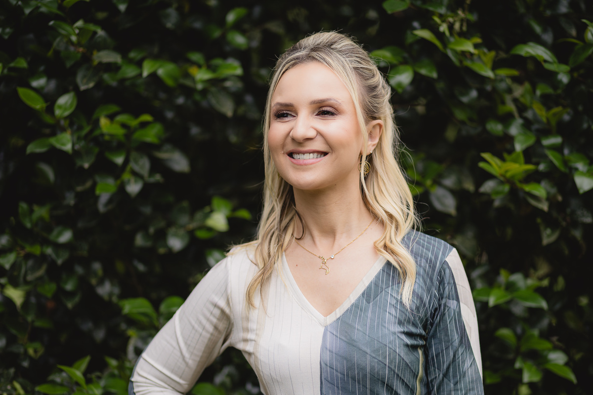 ensaio de casal, dia, noite, luzes, rustico, pelotas, satolep, fotógrafo de casamento, fotógrafo de ensaios, ensaio no campo, chacara fiss, diurno, noturno, casamento, ensaio externo, sol, chuva, lua, ensaio lâmpadas, lago, grama, casamento no campo