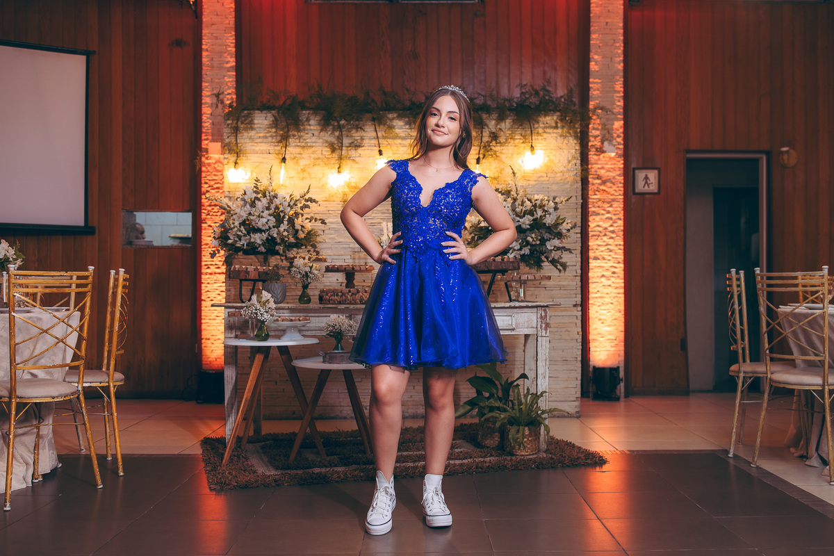 fotografo pelotas, fabiano rosa, festa  15 anos, xv anos, Espaço Eventos, estúdio fotografico, moda, vestido 15 anos, festa 15 , ensaio street, blogueira, debutante, festa, evento, make, maquiagem, festa, xv anos pelotas, making , vestido azul, dourado