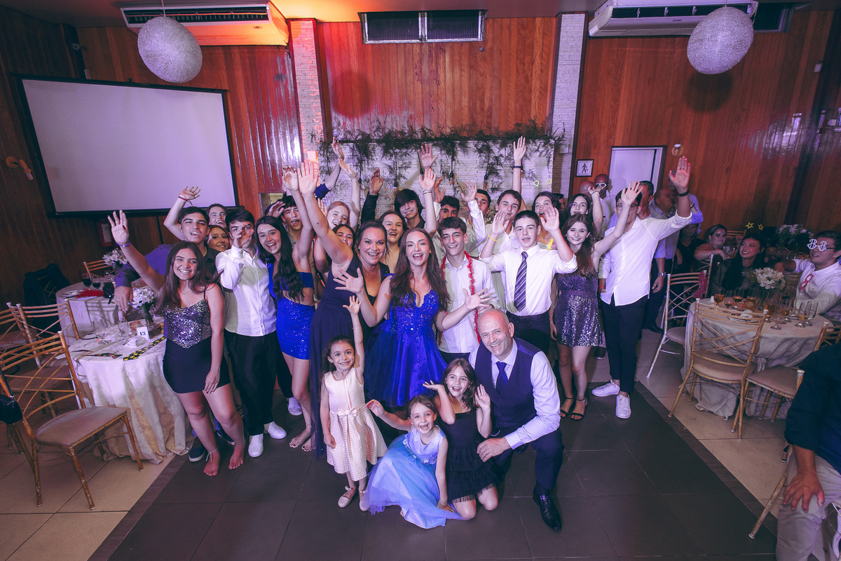 fotografo pelotas, fabiano rosa, festa  15 anos, xv anos, Espaço Eventos, estúdio fotografico, moda, vestido 15 anos, festa 15 , ensaio street, blogueira, debutante, festa, evento, make, maquiagem, festa, xv anos pelotas, making , vestido azul, dourado