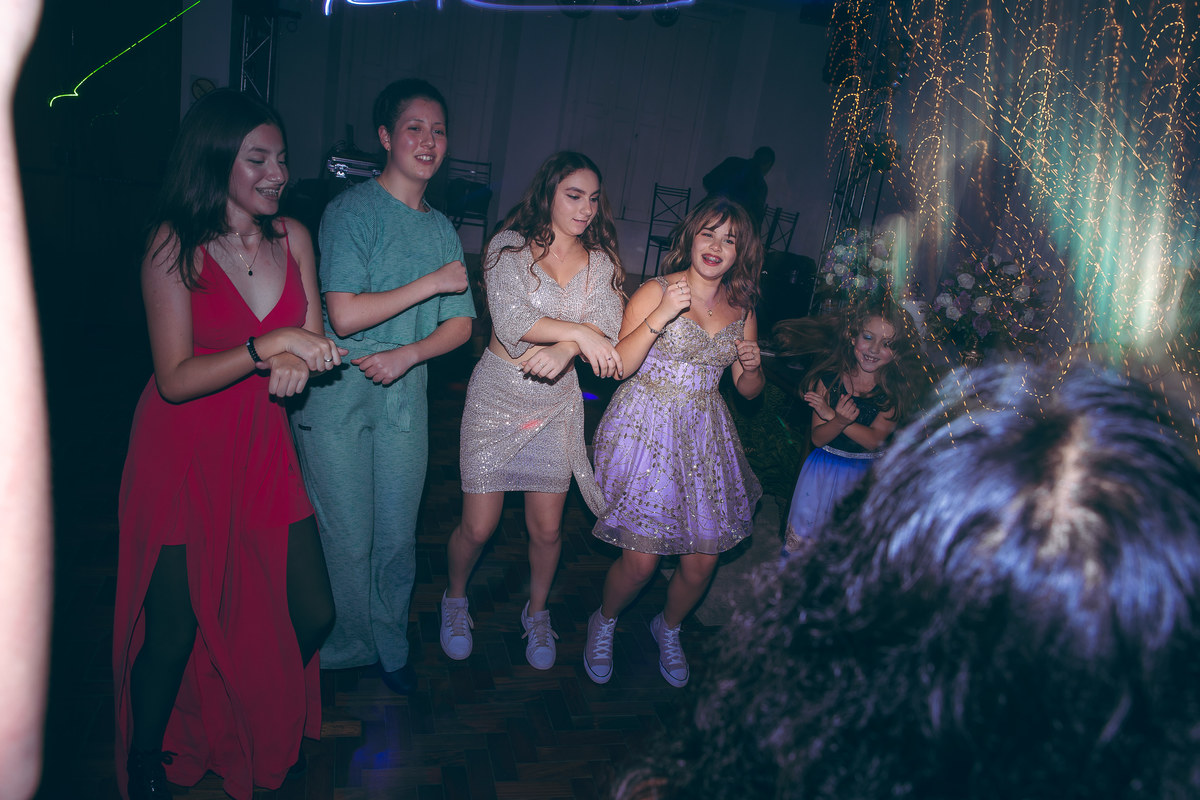 fotografo pelotas, fabiano rosa, festa  15 anos, xv anos, cabos e soldados, estúdio fotografico, moda, vestido 15 anos, festa 15 , ensaio street, blogueira, debutante, festa, evento, make, maquiagem, festa, xv anos pelotas, decoração, vestido vinho, bordo