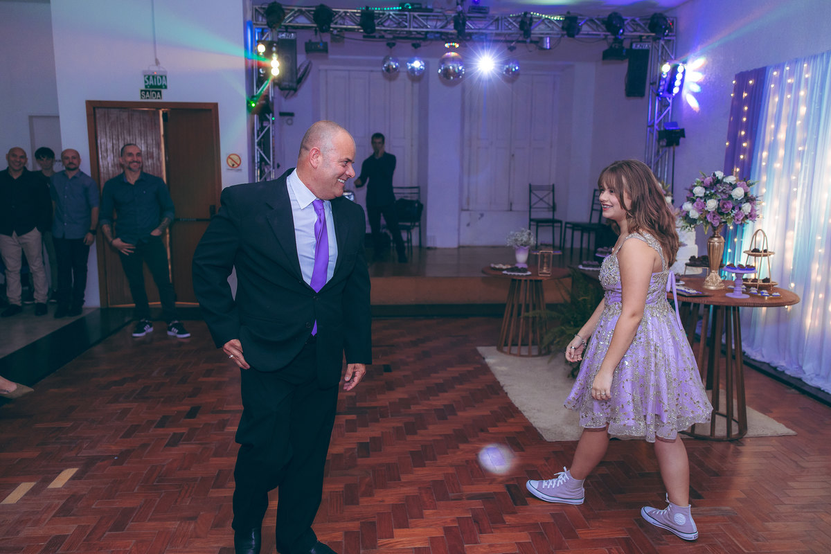 fotografo pelotas, fabiano rosa, festa  15 anos, xv anos, cabos e soldados, estúdio fotografico, moda, vestido 15 anos, festa 15 , ensaio street, blogueira, debutante, festa, evento, make, hapkido, festa, xv anos pelotas, decoração, vestido vinho, bordo