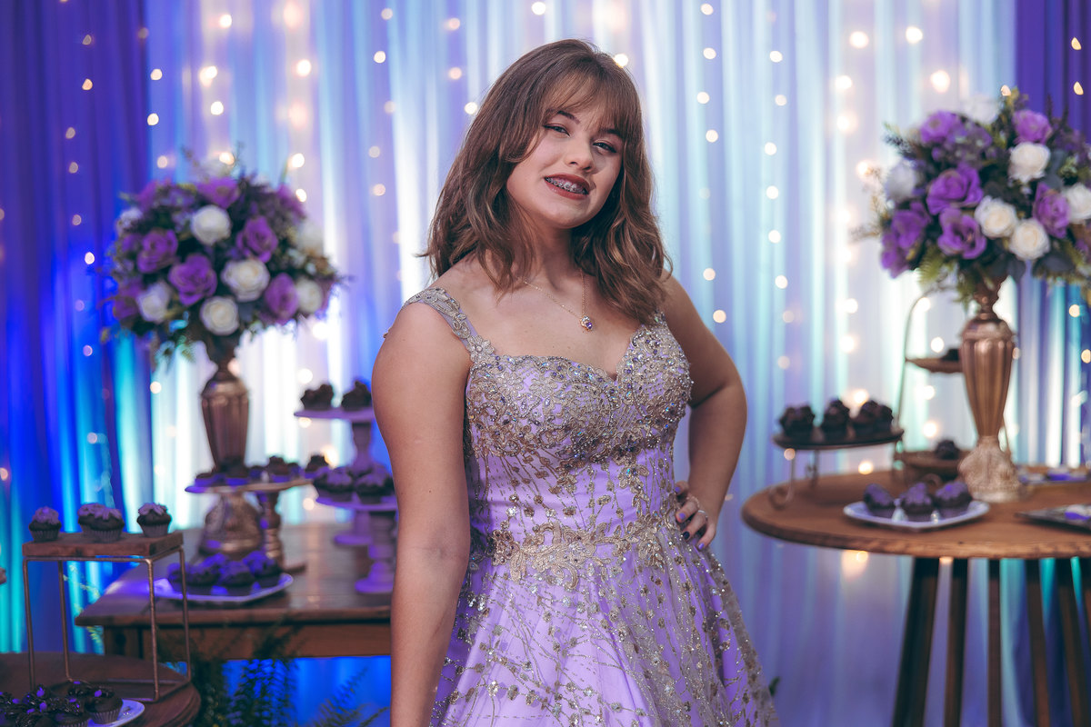 fotografo pelotas, fabiano rosa, festa  15 anos, xv anos, cabos e soldados, estúdio fotografico, moda, vestido 15 anos, festa 15 , ensaio street, blogueira, debutante, festa, evento, make, maquiagem, festa, xv anos pelotas, decoração, vestido vinho, bordo