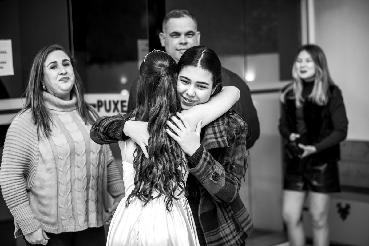 fotografo pelotas, fabiano rosa, festa  15 anos, xv anos, Salão Bamboo, estúdio fotografico, moda, vestido 15 anos, festa 15 , influencer, debutante, festa, evento, make, maquiagem, xv anos pelotas, making , vestido bordo, decoração 15 anos, pista, video