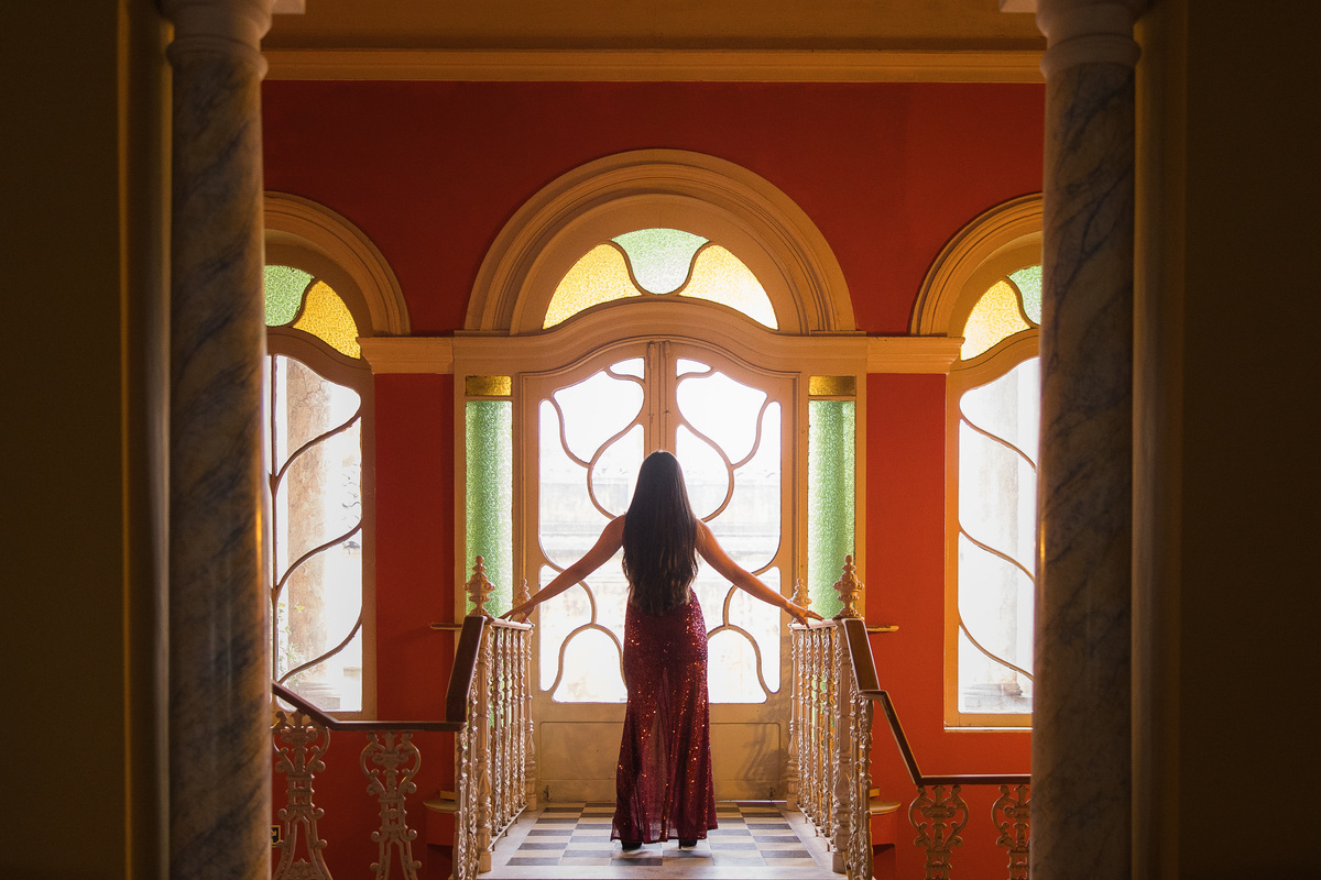 fotografo pelotas, fabiano rosa, ensaio  15 anos, teatro guarani, estúdio fotografico, moda, vestido vermelho, festa 15 , ensaio teatro, modelo , debutante, festa, evento, make, maquiagem festa, xv anos pelotas, satolep, fotos de 15 anos, ensaio teatro