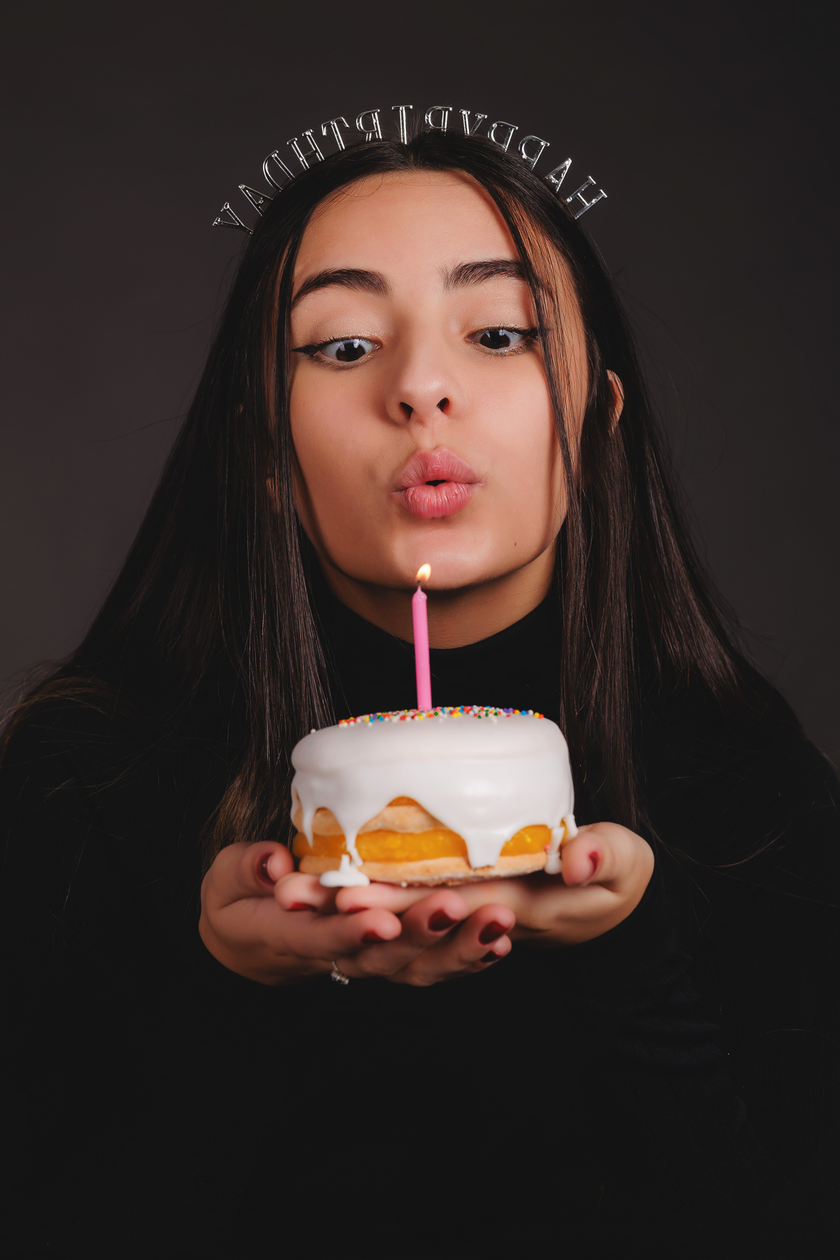 fotografo pelotas, fabiano rosa, ensaio  15 anos, teatro guarani, estúdio fotografico, moda, vestido vermelho, festa 15 , ensaio teatro, modelo , debutante, festa, evento, make, maquiagem festa, xv anos pelotas, satolep, fotos de 15 anos, ensaio teatro