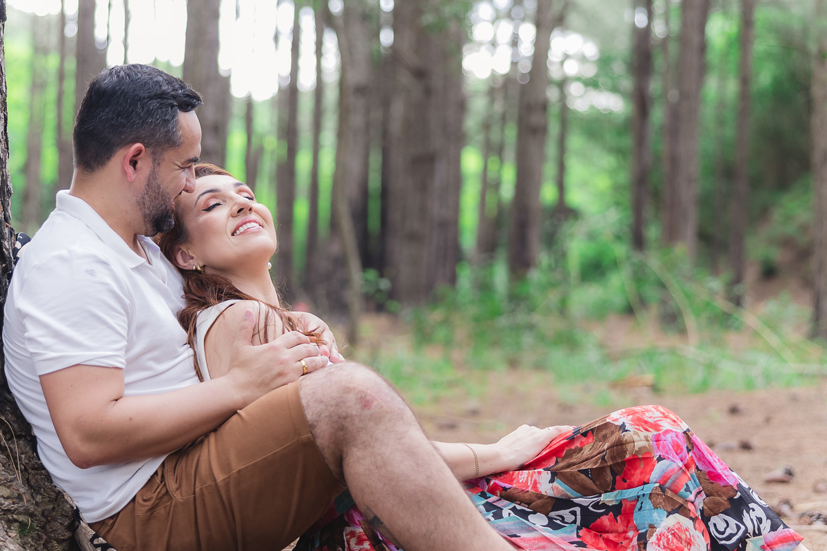 ensaio de casal, dia, noite, luzes, praia do laranjal, pelotas, satolep, fotógrafo de casamento, fotógrafo de ensaios, las acacias, parque una, diurno, noturno, casamento, ensaio externo, sol, chuva, lua, ensaio lâmpadas, lago, grama, casamento no campo