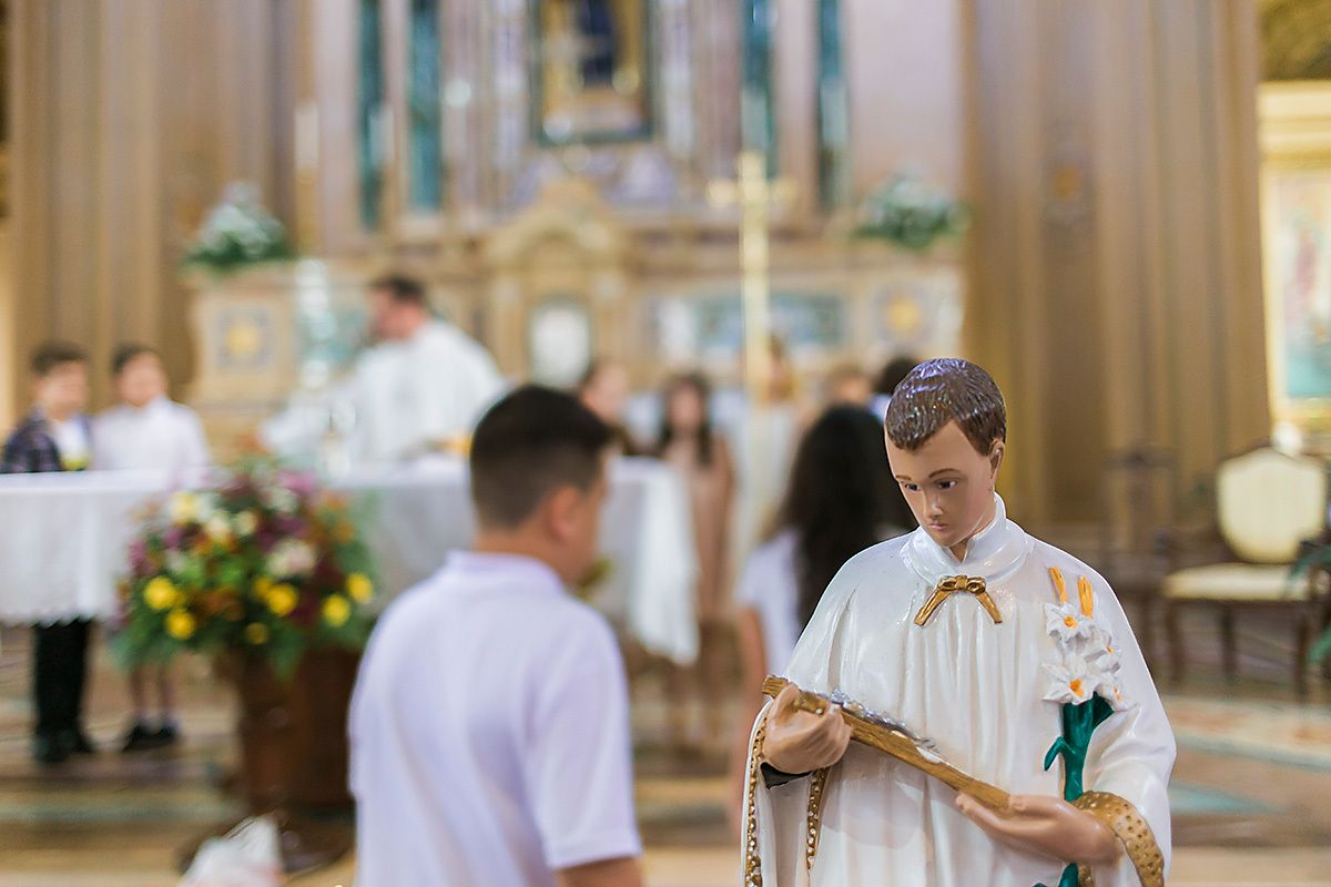 1 comunhão, amor, bolo, Catedral, Charqueadas, comemoração, DECORAÇÃO, doces,festa, fotografia, fotografia de família, igreja, infantil, linda, menina, mesa decorada, pelotas, princesa, quinta dom manoel, religião, são francisco de paula, vestido