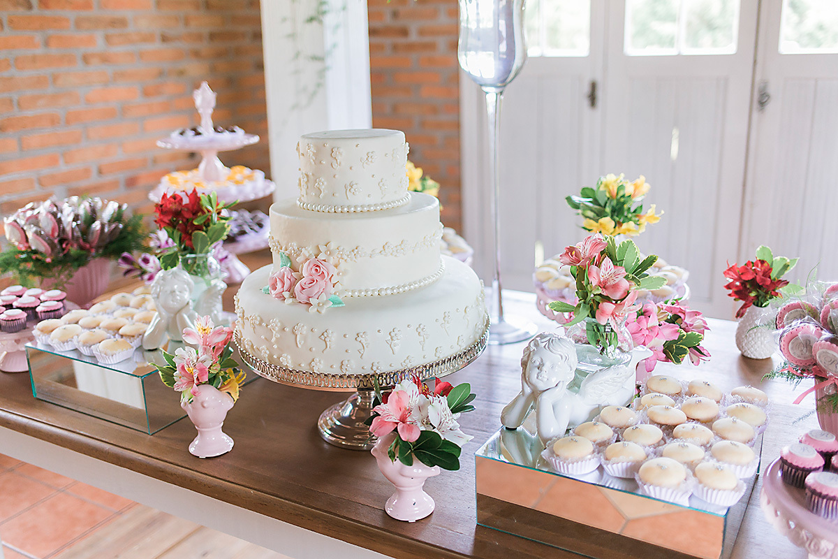 1 comunhão, amor, bolo, Catedral, Charqueadas, comemoração, DECORAÇÃO, doces,festa, fotografia, fotografia de família, igreja, infantil, linda, menina, mesa decorada, pelotas, princesa, quinta dom manoel, religião, são francisco de paula, vestido
