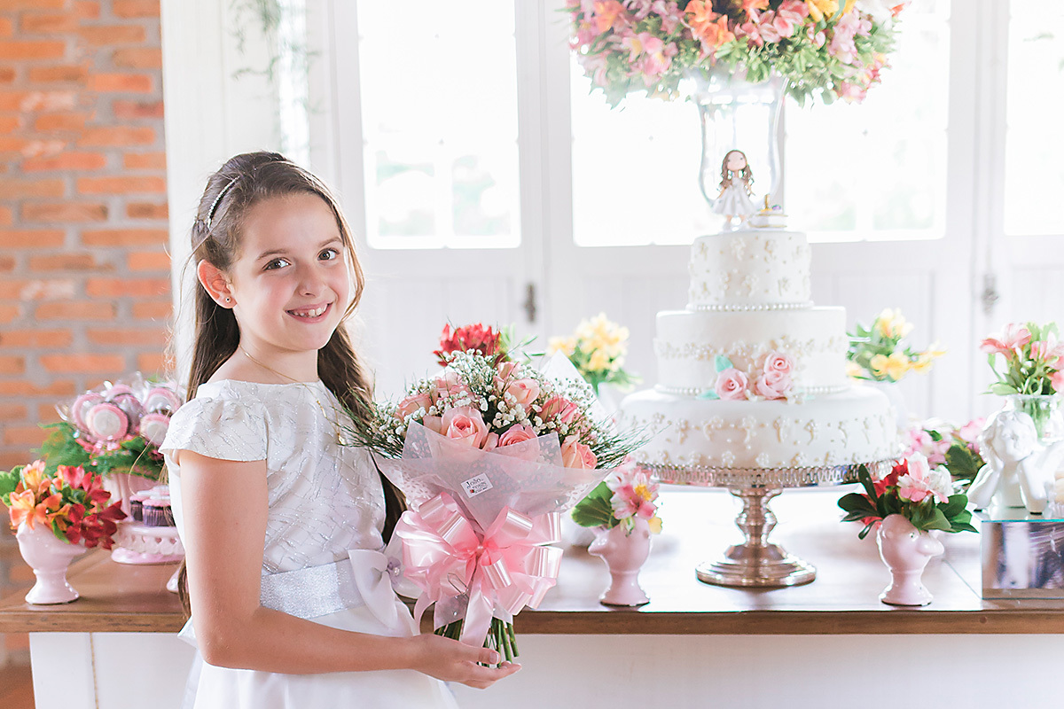 1 comunhão, amor, bolo, Catedral, Charqueadas, comemoração, DECORAÇÃO, doces,festa, fotografia, fotografia de família, igreja, infantil, linda, menina, mesa decorada, pelotas, princesa, quinta dom manoel, religião, são francisco de paula, vestido