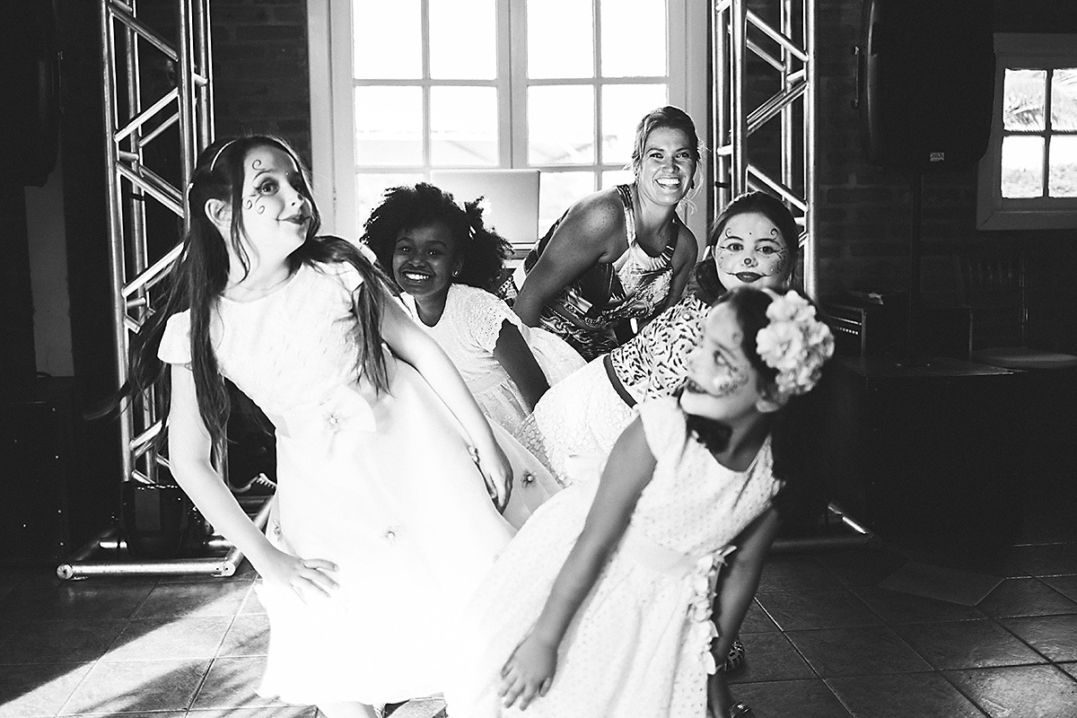 1 comunhão, amor, bolo, Catedral, Charqueadas, comemoração, DECORAÇÃO, doces,festa, fotografia, fotografia de família, igreja, infantil, linda, menina, mesa decorada, pelotas, princesa, quinta dom manoel, religião, são francisco de paula, vestido