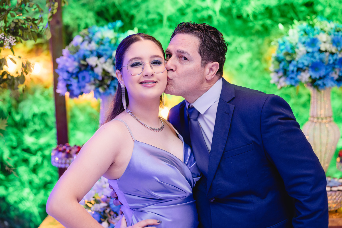 fotografo pelotas, fabiano rosa, festa  15 anos, xv anos, Sant Helena, estúdio fotografico, moda, vestido 15 anos, festa 15 , ensaio street, blogueira, debutante, festa, evento, make, maquiagem, festa, xv anos pelotas, making , vestido AZUL, lilas