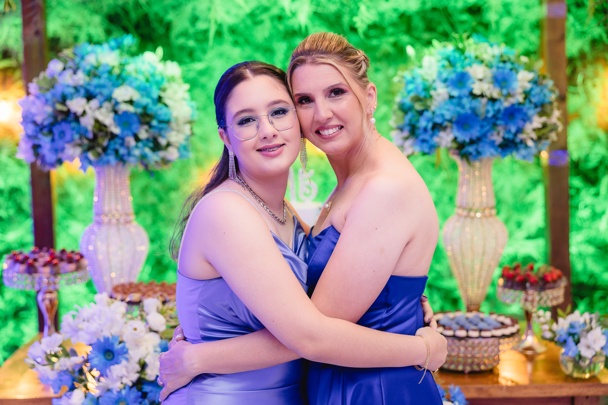 fotografo pelotas, fabiano rosa, festa  15 anos, xv anos, Sant Helena, estúdio fotografico, moda, vestido 15 anos, festa 15 , ensaio street, blogueira, debutante, festa, evento, make, maquiagem, festa, xv anos pelotas, making , vestido AZUL, lilas