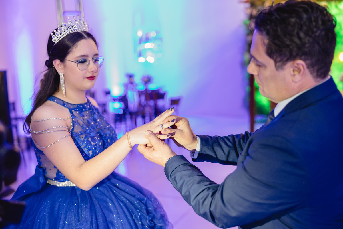 fotografo pelotas, fabiano rosa, festa  15 anos, xv anos, Sant Helena, estúdio fotografico, moda, vestido 15 anos, festa 15 , ensaio street, blogueira, debutante, festa, evento, make, maquiagem, festa, xv anos pelotas, making , vestido AZUL, lilas