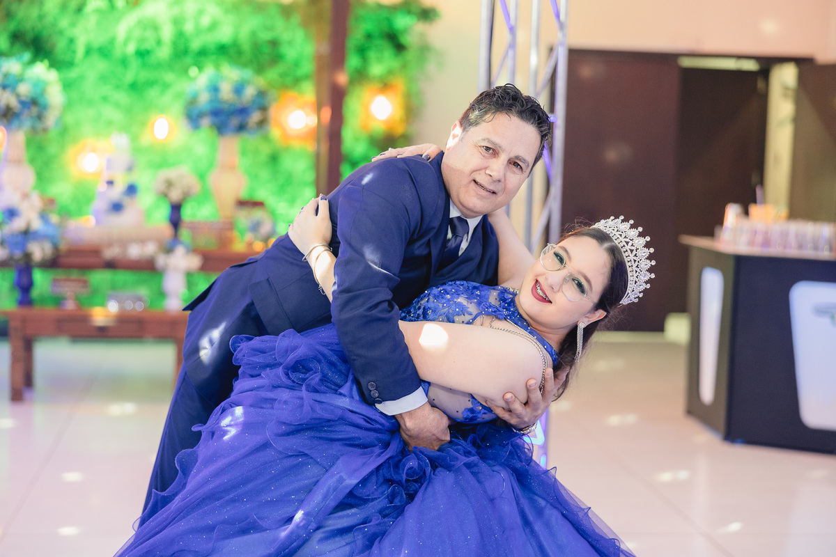 fotografo pelotas, fabiano rosa, festa  15 anos, xv anos, Sant Helena, estúdio fotografico, moda, vestido 15 anos, festa 15 , ensaio street, blogueira, debutante, festa, evento, make, maquiagem, festa, xv anos pelotas, making , vestido AZUL, lilas