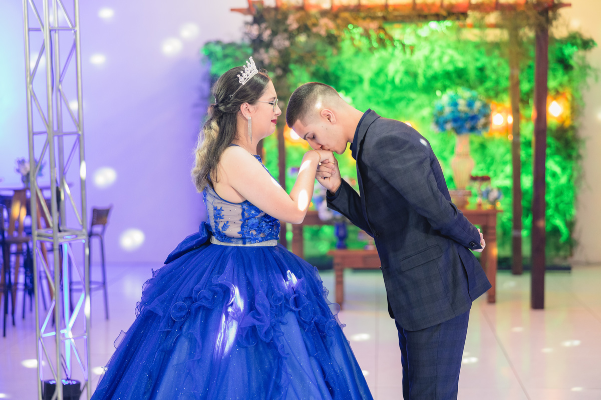 fotografo pelotas, fabiano rosa, festa  15 anos, xv anos, Sant Helena, estúdio fotografico, moda, vestido 15 anos, festa 15 , ensaio street, blogueira, debutante, festa, evento, make, maquiagem, festa, xv anos pelotas, making , vestido AZUL, lilas