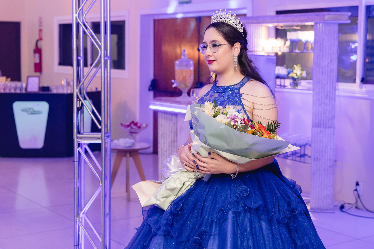 fotografo pelotas, fabiano rosa, festa  15 anos, xv anos, Sant Helena, estúdio fotografico, moda, vestido 15 anos, festa 15 , ensaio street, blogueira, debutante, festa, evento, make, maquiagem, festa, xv anos pelotas, making , vestido AZUL, lilas