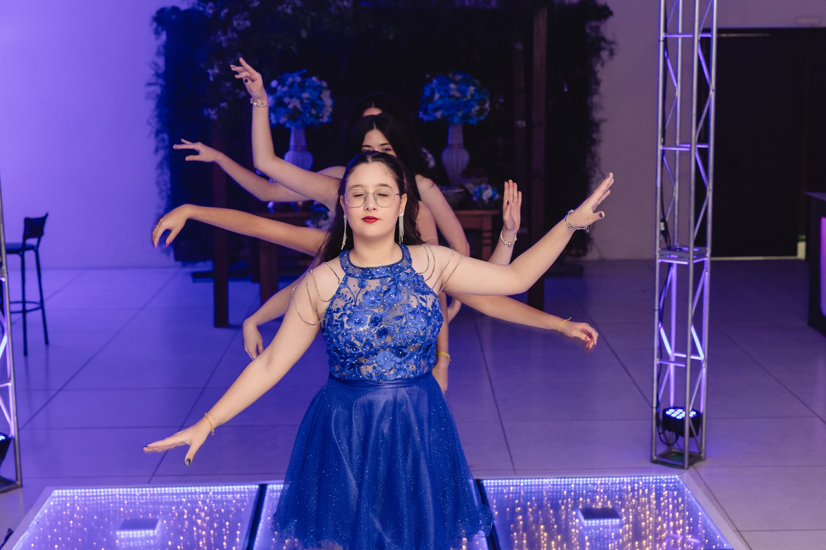 fotografo pelotas, fabiano rosa, festa  15 anos, xv anos, Sant Helena, estúdio fotografico, moda, vestido 15 anos, festa 15 , ensaio street, blogueira, debutante, festa, evento, make, maquiagem, festa, xv anos pelotas, making , vestido AZUL, lilas