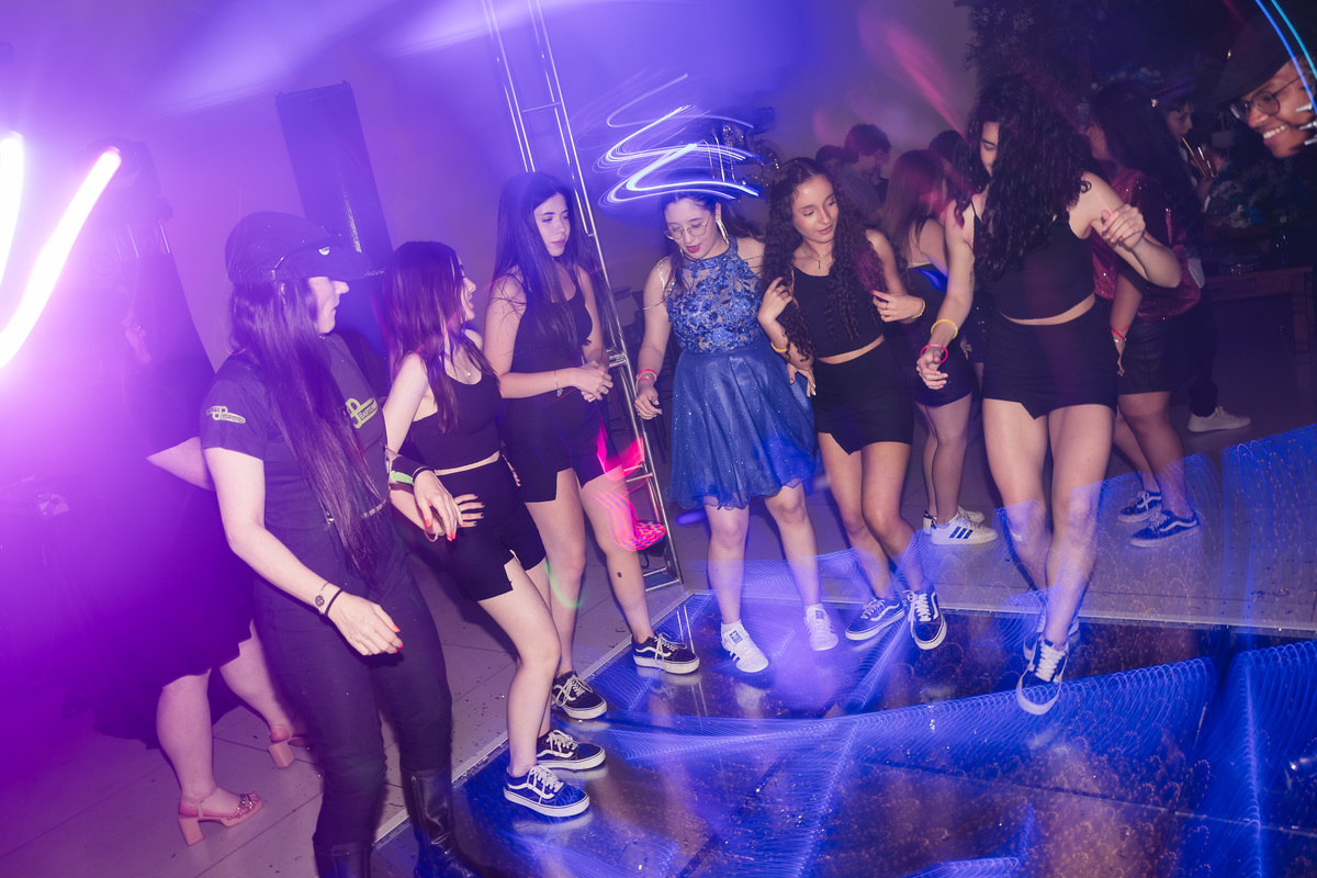 fotografo pelotas, fabiano rosa, festa  15 anos, xv anos, Sant Helena, estúdio fotografico, moda, vestido 15 anos, festa 15 , ensaio street, blogueira, debutante, festa, evento, make, maquiagem, festa, xv anos pelotas, making , vestido AZUL, lilas