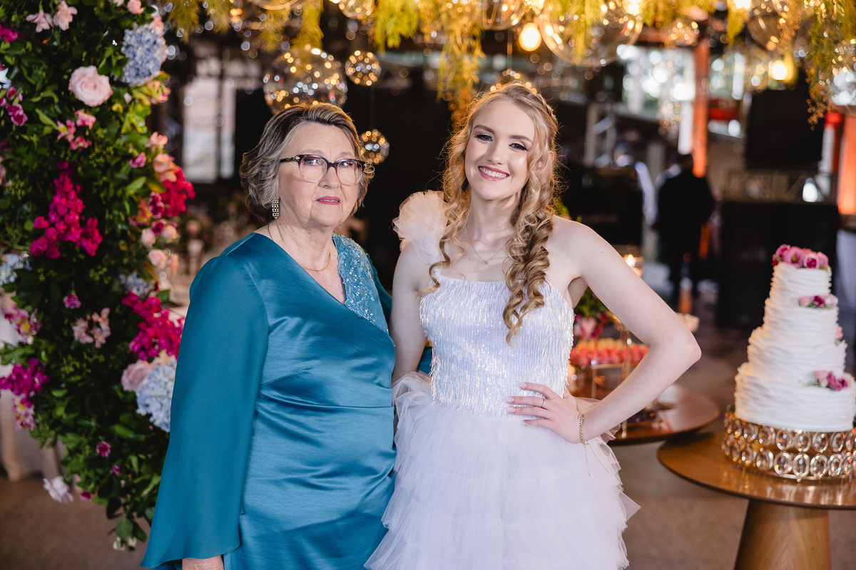 fotografo pelotas, fabiano rosa, festa de 15 anos, xv anos, chácara família fiss, estúdio fotografico, moda, vestido 15 anos, festa 15 , ensaio natureza, modelo , debutante, festa, evento, make, maquiagem, vestido azul 15 pelotas, satolep, book de 15 anos