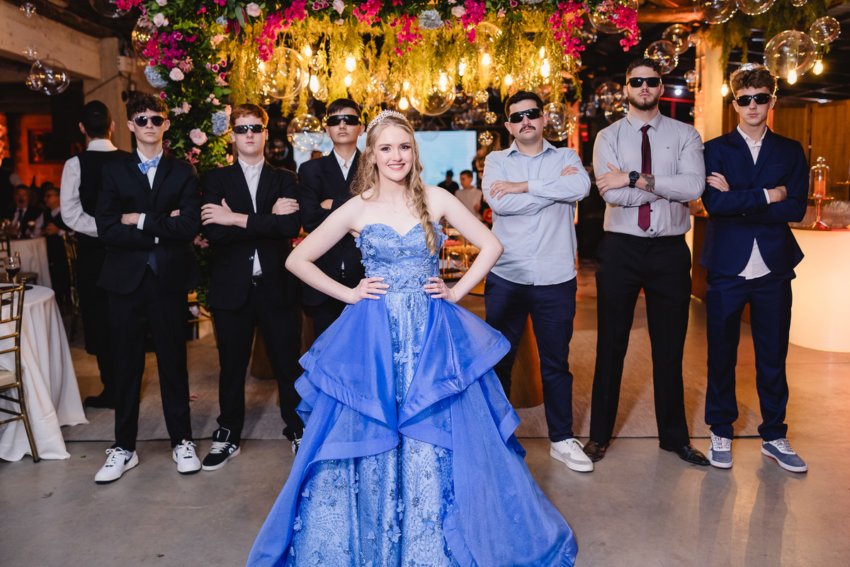 fotografo pelotas, fabiano rosa, festa de 15 anos, xv anos, chácara família fiss, estúdio fotografico, moda, vestido 15 anos, festa 15 , ensaio natureza, modelo , debutante, festa, evento, make, maquiagem, vestido azul 15 pelotas, satolep, book de 15 anos