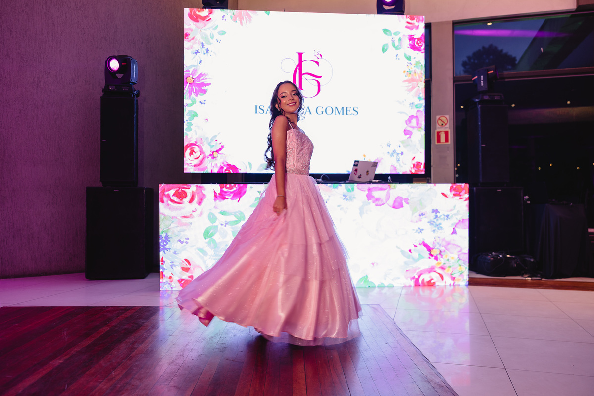 fotografo pelotas, fabiano rosa, festa  15 anos, san sebastian, estúdio fotografico, vestido 15 anos, Vestido rosa, festa 15 , ensaio, blogueira, blog, influencer, modelo , debutante, festa, evento, make, maquiagem festa, 15 anos pelotas, satolep