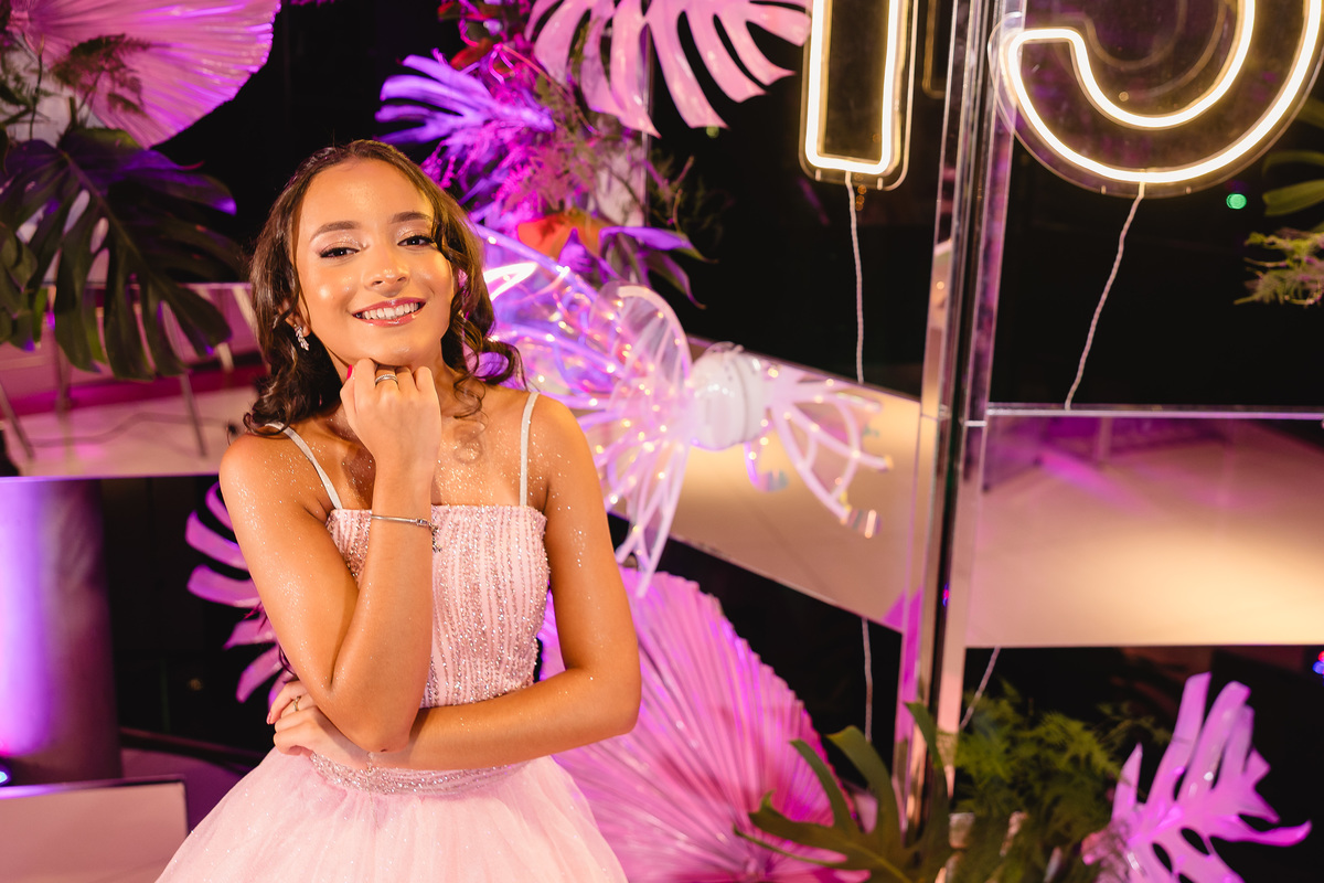 fotografo pelotas, fabiano rosa, festa  15 anos, san sebastian, estúdio fotografico, vestido 15 anos, Vestido rosa, festa 15 , ensaio, blogueira, blog, influencer, modelo , debutante, festa, evento, make, maquiagem festa, 15 anos pelotas, satolep